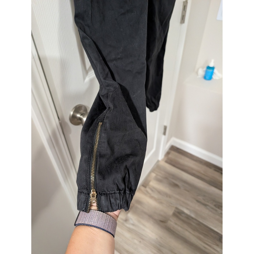 American Eagle, NWT, Size 4 Women's Stretch Jegging Jogger, Black, Utility - Picture 4 of 8